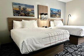 La Quinta Inn & Suites by Wyndham Atlanta Roswell