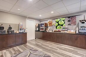 La Quinta Inn & Suites by Wyndham Atlanta Roswell