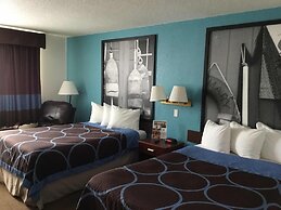 Super 8 by Wyndham Portland ME