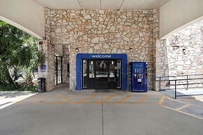 Motel 6 San Antonio, TX - Northwest Medical Center