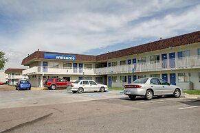 Motel 6 Denver, CO - Airport