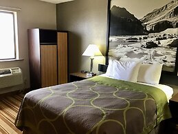 Super 8 by Wyndham Helena