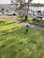 Motel 6 Oakland, CA - Embarcadero