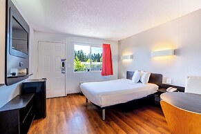 Motel 6 Pleasanton, CA