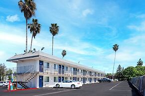 Motel 6 Pleasanton, CA
