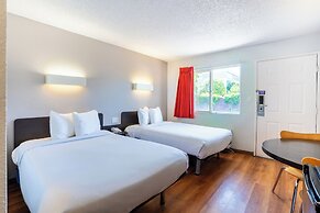 Motel 6 Pleasanton, CA