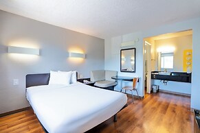 Motel 6 Pleasanton, CA