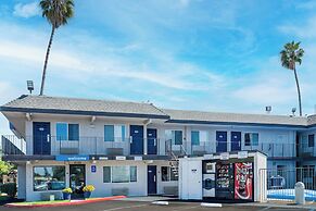 Motel 6 Pleasanton, CA
