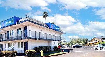 Motel 6 Pleasanton, CA