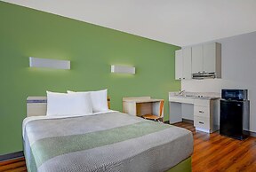 Motel 6 Tallahassee, FL - Downtown