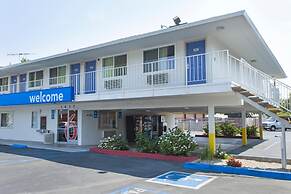 Motel 6 Sacramento, CA - Downtown