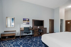 Best Western Plus St. Louis Airport Hotel