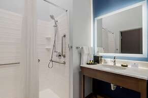 Best Western Plus St. Louis Airport Hotel