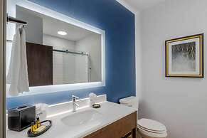 Best Western Plus St. Louis Airport Hotel