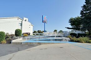 Motel 6 Nashua, NH - North
