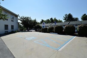 Motel 6 Nashua, NH - North