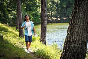 Atlanta Evergreen Lakeside Resort