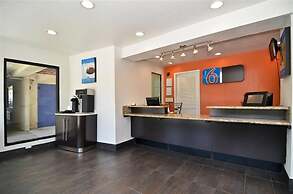 Motel 6 Fairfield, CA - Napa Valley