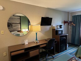 Super 8 by Wyndham Tuscola