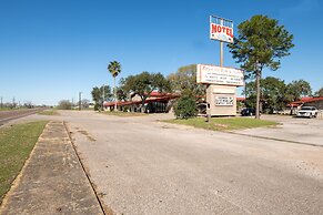 Hotel Bay City TX-35