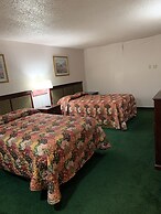Travelers Inn