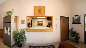 Super 8 by Wyndham Abilene KS