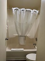 La Quinta Inn & Suites by Wyndham Orlando South