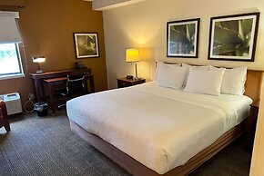 La Quinta Inn & Suites by Wyndham Orlando South