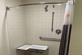 La Quinta Inn & Suites by Wyndham Orlando South