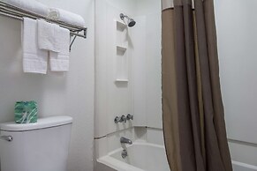 Motel 6 Marshall, TX