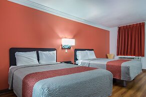 Motel 6 Marshall, TX