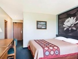 Super 8 by Wyndham Thurmont