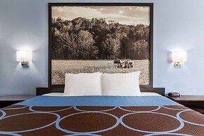 Super 8 by Wyndham Columbus/Edinburgh