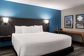La Quinta Inn & Suites by Wyndham Chicago Tinley Park