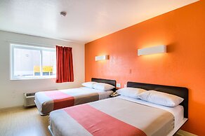 Motel 6 Arlington Heights, IL - Chicago North Central