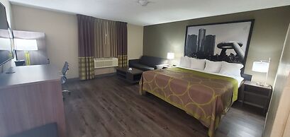 Super 8 by Wyndham Sterling Heights/Detroit Area
