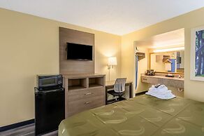 Quality Inn New Orleans I-10 East