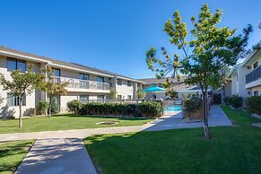 Ashmore Inn and Suites