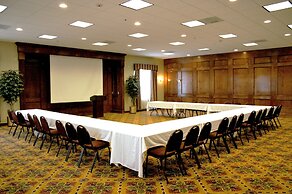 Ashmore Inn and Suites