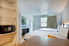 Studio 6 San Antonio, TX - Medical Center