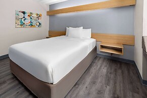 Microtel Inn by Wyndham Raleigh Durham Airport