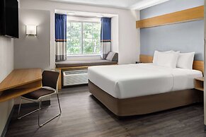 Microtel Inn by Wyndham Raleigh Durham Airport