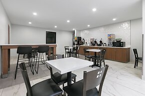 Super 8 by Wyndham Grapevine/DFW Airport Northwest