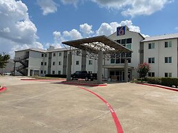 Motel 6 Irving, TX - DFW Airport North