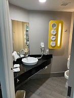 Motel 6 Irving, TX - DFW Airport North