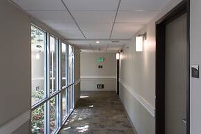 Good Nite Inn - Redwood City