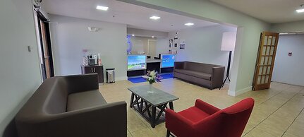 Motel 6 Kewanee, IL