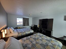 Motel 6 Kewanee, IL