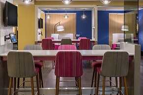 Crowne Plaza Cabana, Palo Alto by IHG