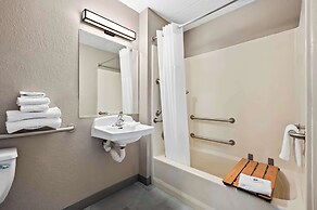 Motel 6 Portland, ME